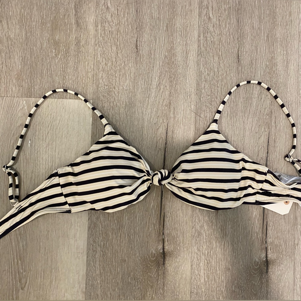 Billabong bralette bikini